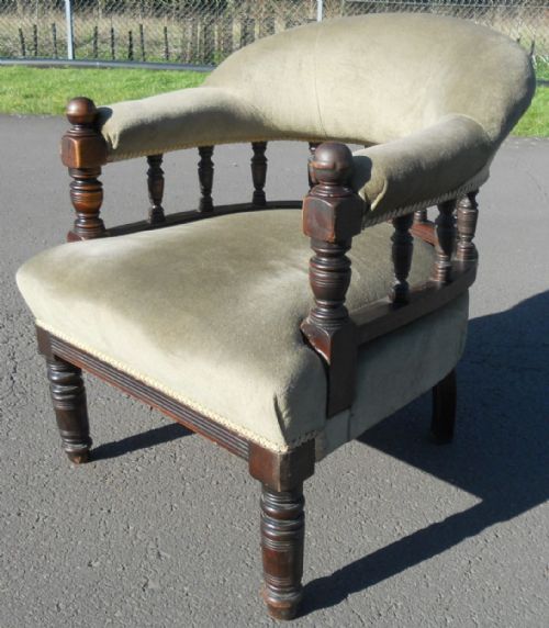Victorian Walnut Framed Tub Armchair