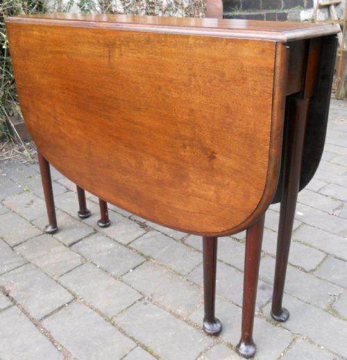 Edwardian Mahogany Dropleaf Supper Table