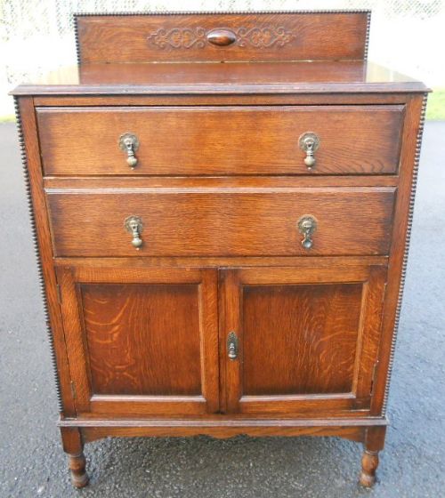 Oak Tallboy Chest of Drawers