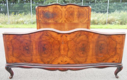 Large Kingsize Walnut Double Bed