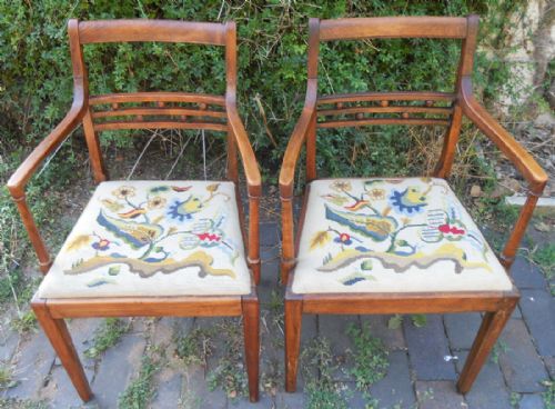Pair Georgian Mahogany Carver Armchairs