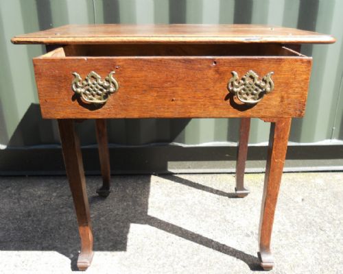 GEORGIAN OAK SIDE TABLE - ADDITIONAL PHOTO 6