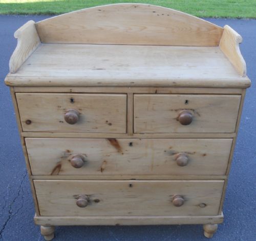 Victorian Pine Chest of Drawers