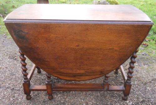 Oak Barley Twist Gateleg Dining Table