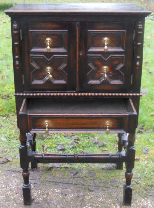 JACOBEAN STYLE OAK CUPBOARD ON STAND - ADDITIONAL PHOTO 6