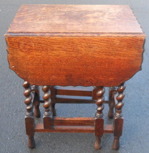 Small Oak Gateleg Table to Seat Four