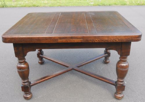 Oak Extending Dining Table to Seat Eight