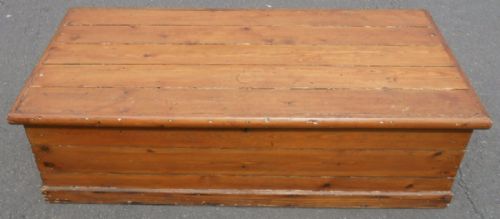 VICTORIAN PINE BLANKET BOX - ADDITIONAL PHOTO 2