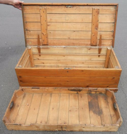 VICTORIAN PINE BLANKET BOX - ADDITIONAL PHOTO 4