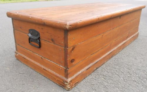 VICTORIAN PINE BLANKET BOX - ADDITIONAL PHOTO 5