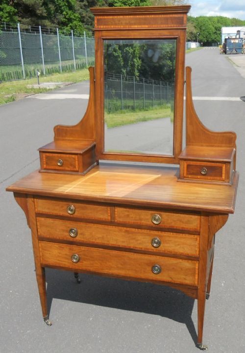 Edwardian Inlaid Mahogany Dressing Table