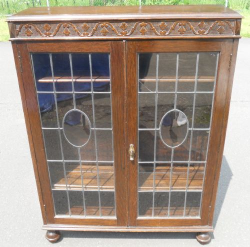 Two Door Oak Leaded Bookcase