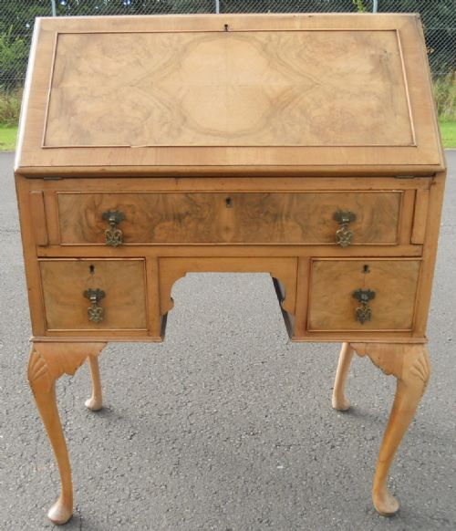 Walnut Kneehole Writing Bureau