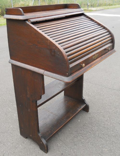 fig 1. Small Oak Rolltop Desk