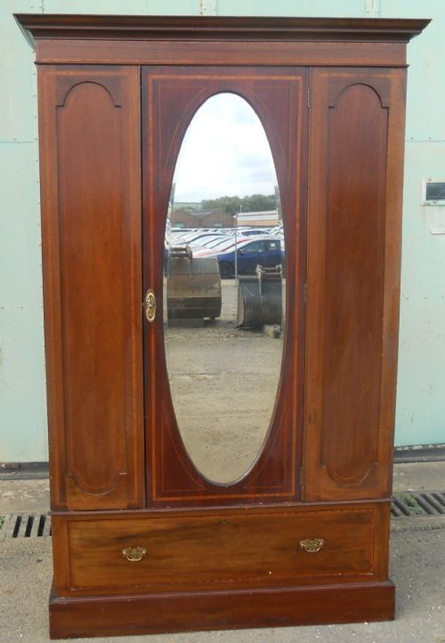 Edwardian Inlaid Mahogany Wardrobe with Arch Side Panels