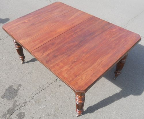 Edwardian Mahogany Dining Table