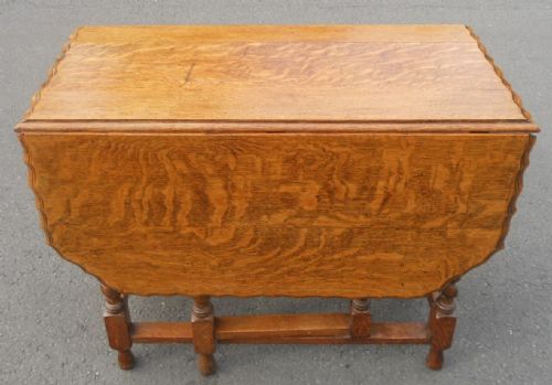 fig 1. Golden Oak Gateleg Dining Table