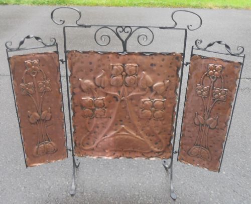Arts & Craft Triple Copper Firescreen