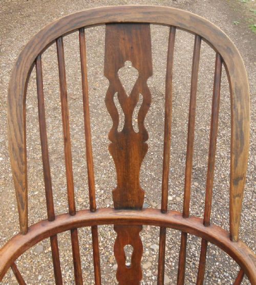 ANTIQUE WINDSOR ELM KITCHEN ARMCHAIR - ADDITIONAL PHOTO 3