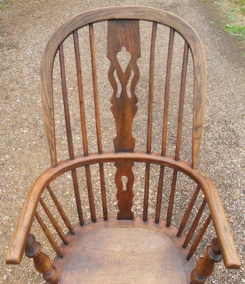 ANTIQUE WINDSOR ELM KITCHEN ARMCHAIR - ADDITIONAL PHOTO 4