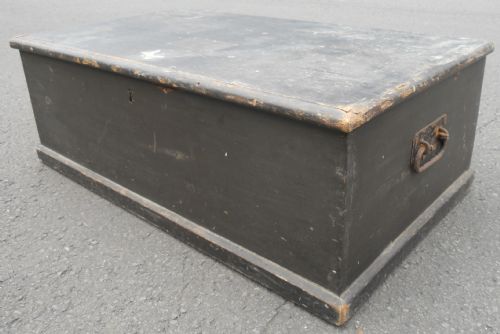 VICTORIAN PINE TRAVELLING BOX - ADDITIONAL PHOTO 2