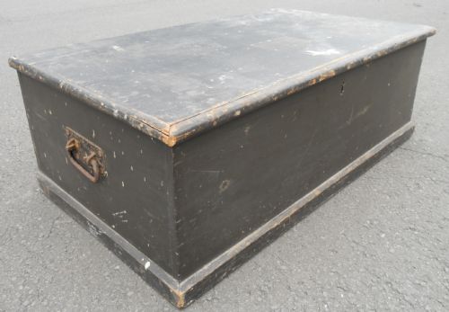 VICTORIAN PINE TRAVELLING BOX - ADDITIONAL PHOTO 3