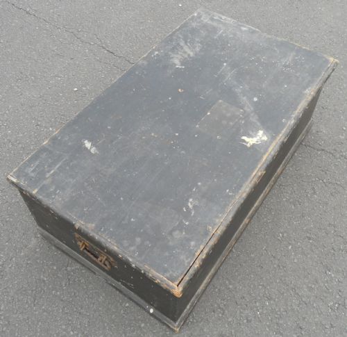 VICTORIAN PINE TRAVELLING BOX - ADDITIONAL PHOTO 4