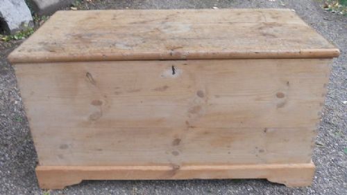 Victorian Large Pine Blanket Box