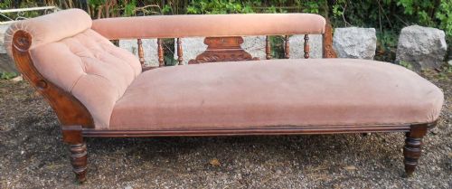 Victorian Mahogany Chaise Longue