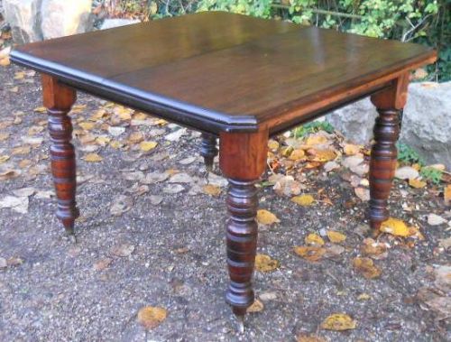 fig 1. Edwardian Small Mahogany Extending Dining Table