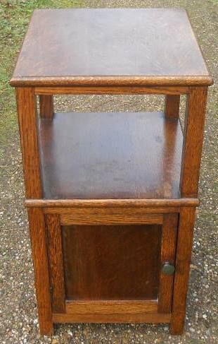 Oak Square Top Bedside Cabinet