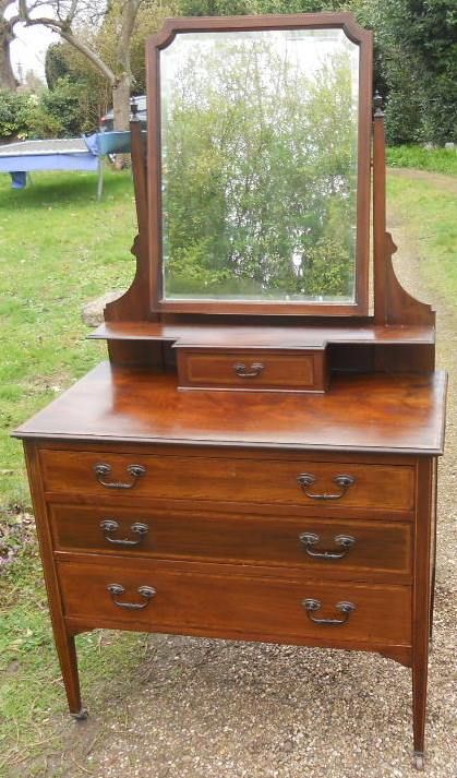 Edwardian Inlaid Mahogany Dressing Table