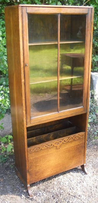 Narrow Oak Small Bookcase