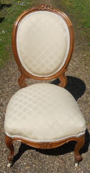 Victorian Carved Walnut Upholstered Side Chair