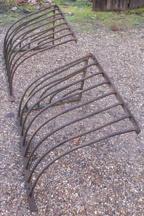 VICTORIAN PAIR OF IRON HAY RACKS - ADDITIONAL PHOTO 5