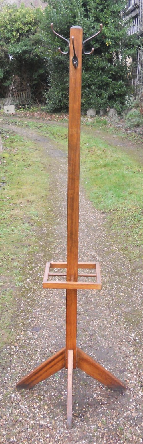 Oak Tripod Coat & Stick Stand