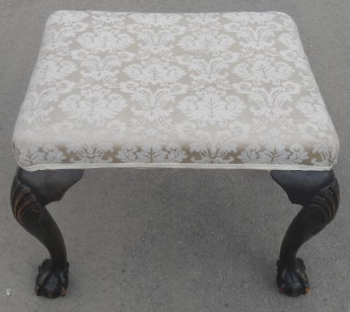 UPHOLSTERED DRESSING STOOL - ADDITIONAL PHOTO 2
