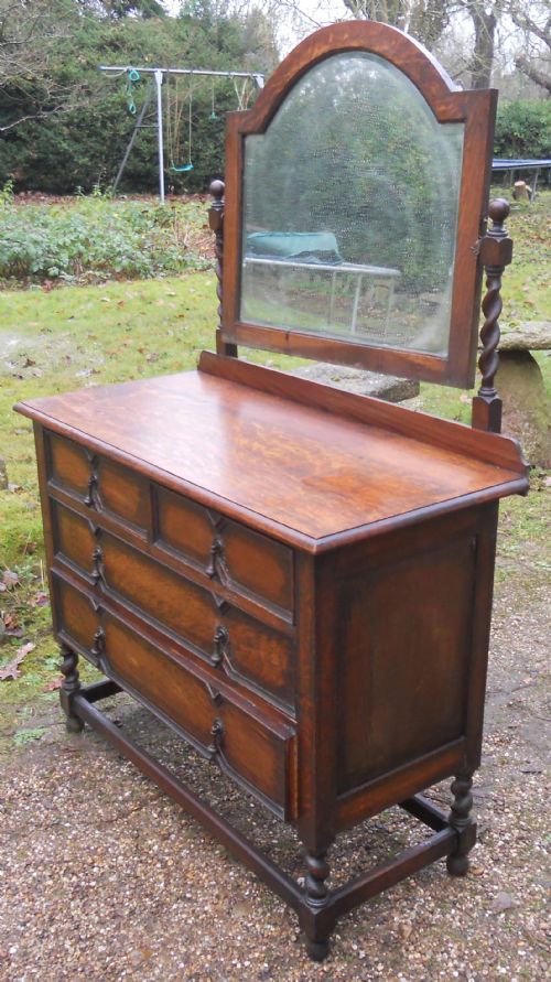 OAK BARLEY TWIST DRESSING TABLE - ADDITIONAL PHOTO 1