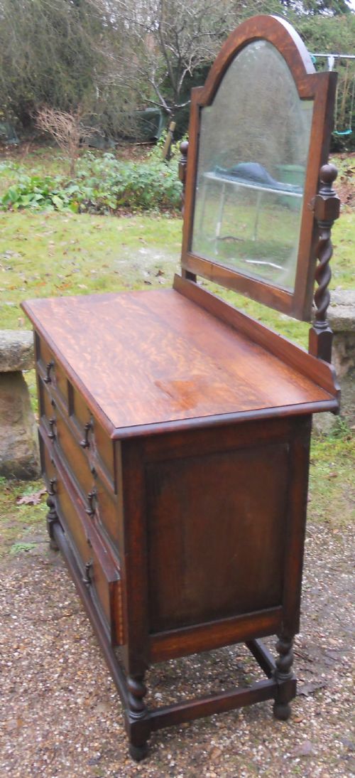 OAK BARLEY TWIST DRESSING TABLE - ADDITIONAL PHOTO 2