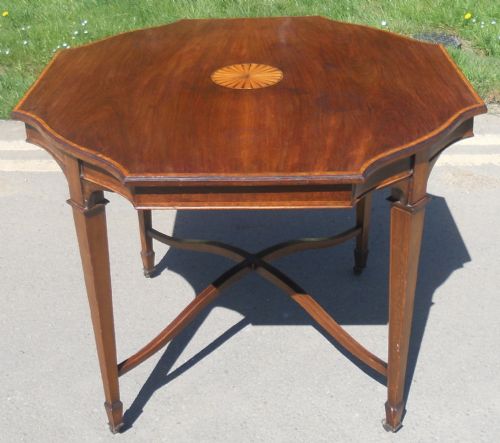 Edwardian Inlaid Mahogany Centre Table