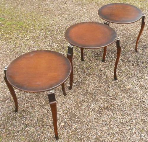 Deco Oak Nest of Three Coffee Tables