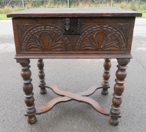 ANTIQUE OAK BIBLE BOX ON STAND - ADDITIONAL PHOTO 1