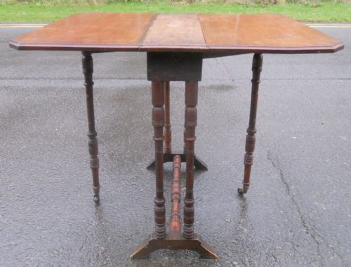 EDWARDIAN WALNUT DROPLEAF COFFEE TABLE - ADDITIONAL PHOTO 6