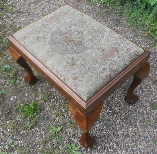 QUEEN ANNE STYLE WALNUT DRESSING STOOL - ADDITIONAL PHOTO 4