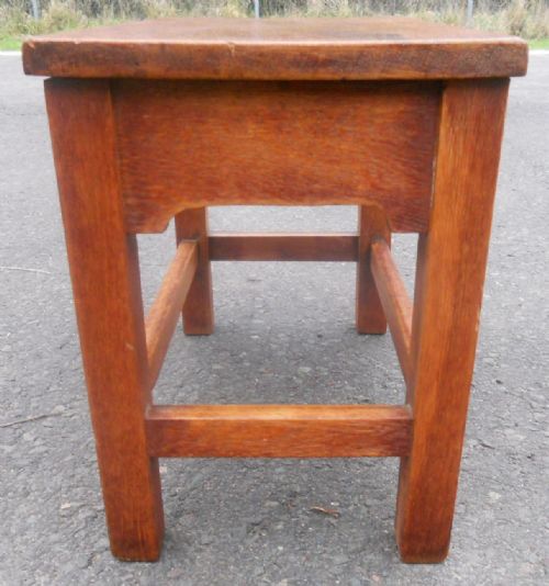 ARTS CRAFT SMALL OAK FOOTSTOOL - ADDITIONAL PHOTO 4