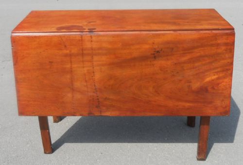 GEORGIAN MAHOGANY DROPLEAF DINING TABLE - ADDITIONAL PHOTO 1