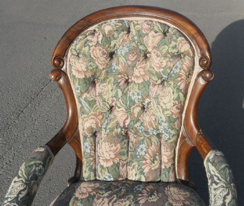 VICTORIAN MAHOGANY FRAMED UPHOLSTERED FIRESIDE ARMCHAIR - ADDITIONAL PHOTO 2