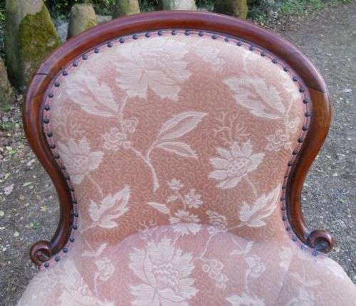 VICTORIAN MAHOGANY FRAMED UPHOLSTERED ARMCHAIR - ADDITIONAL PHOTO 2