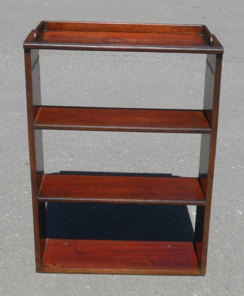 Edwardian Small Mahogany Open Bookshelves