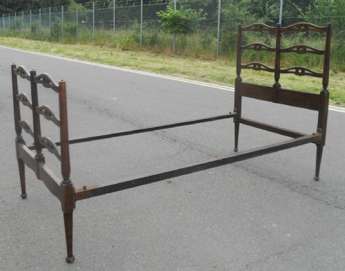 ARTS CRAFT SINGLE WOODEN FRAMED BED - ADDITIONAL PHOTO 5
